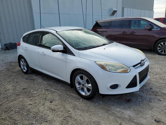 Photo 3 VIN: 1FADP3K26EL447926 - FORD FOCUS 