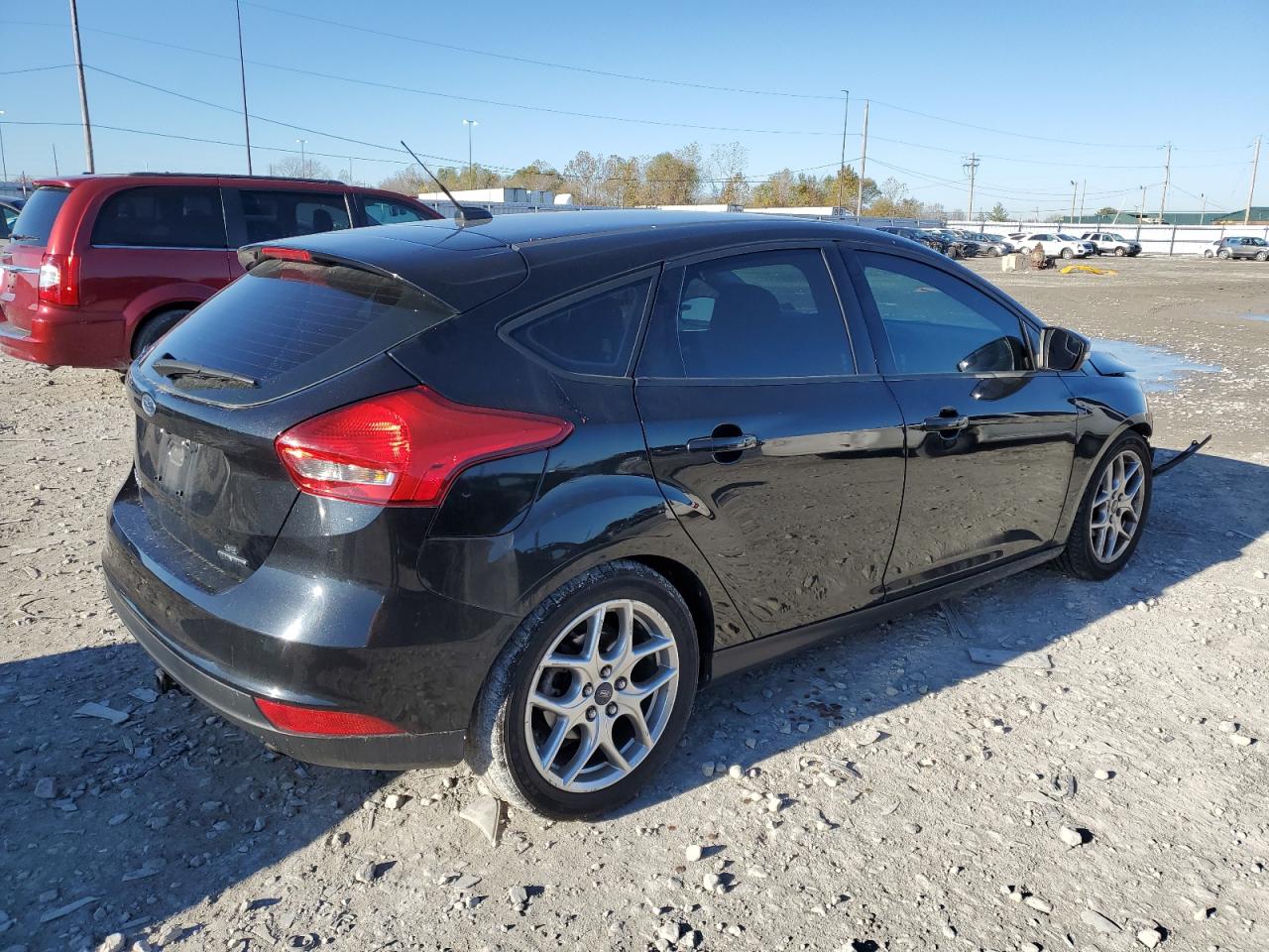 Photo 2 VIN: 1FADP3K26FL215232 - FORD FOCUS 