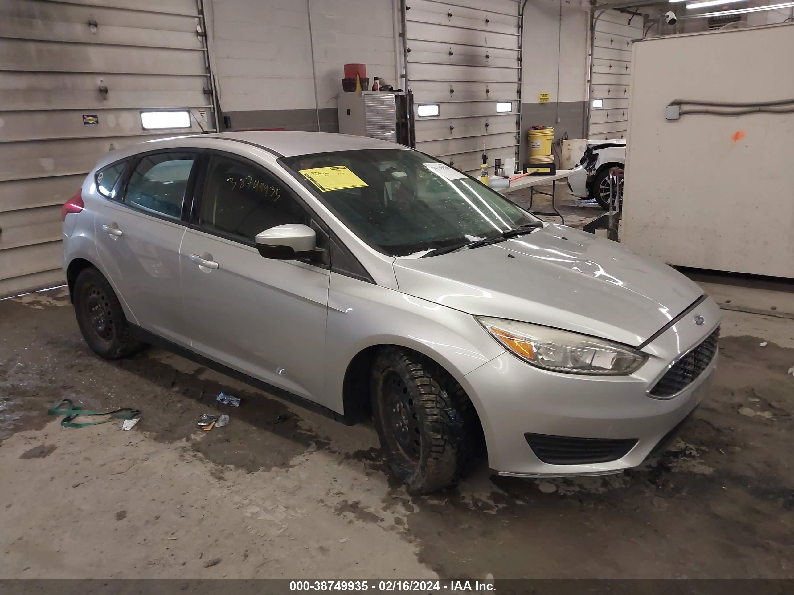 Photo 0 VIN: 1FADP3K26FL233410 - FORD FOCUS 