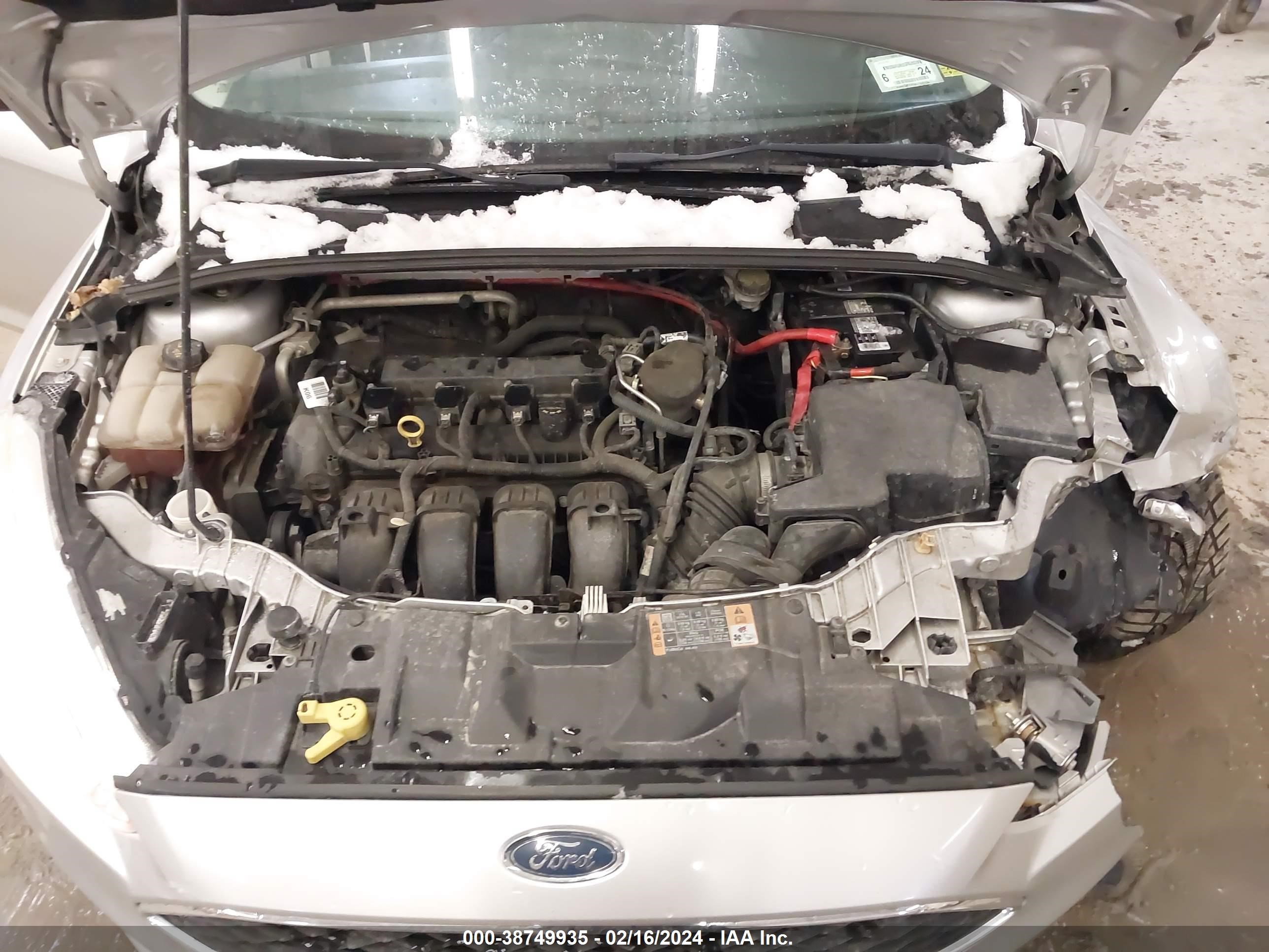 Photo 9 VIN: 1FADP3K26FL233410 - FORD FOCUS 