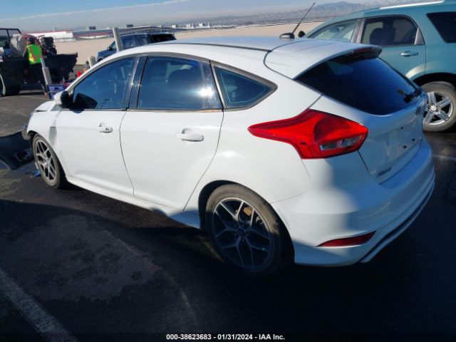 Photo 2 VIN: 1FADP3K26FL235397 - FORD FOCUS 