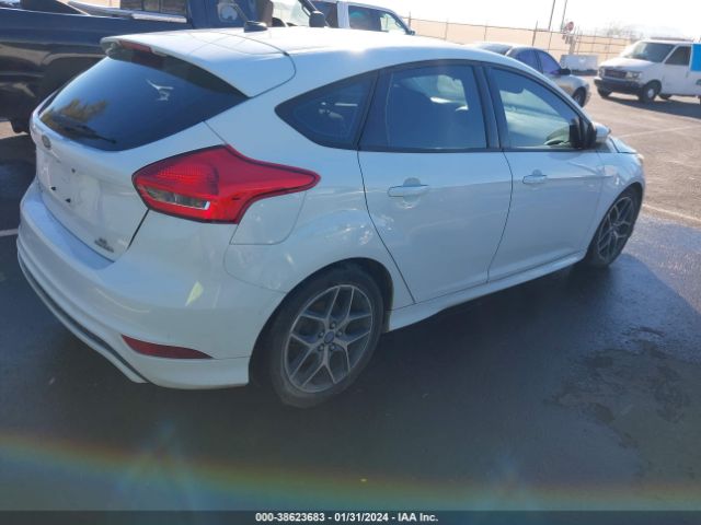 Photo 3 VIN: 1FADP3K26FL235397 - FORD FOCUS 