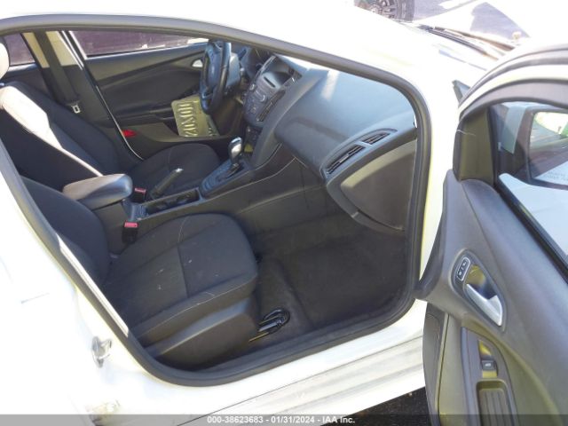 Photo 4 VIN: 1FADP3K26FL235397 - FORD FOCUS 