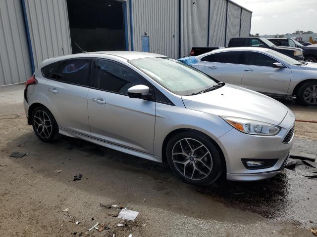 Photo 3 VIN: 1FADP3K26FL269016 - FORD FOCUS SE 