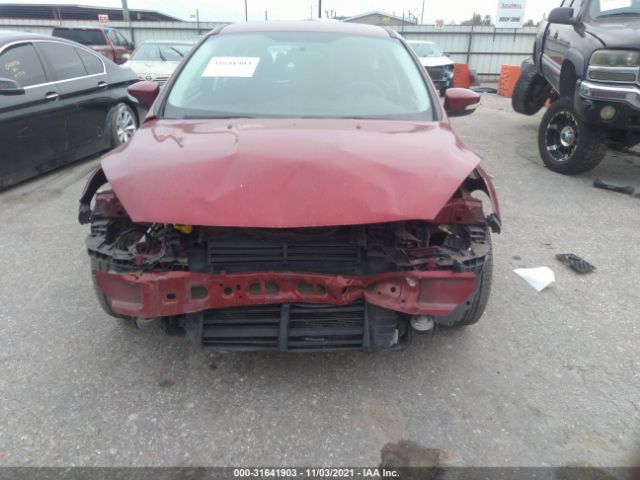 Photo 5 VIN: 1FADP3K26FL318778 - FORD FOCUS 