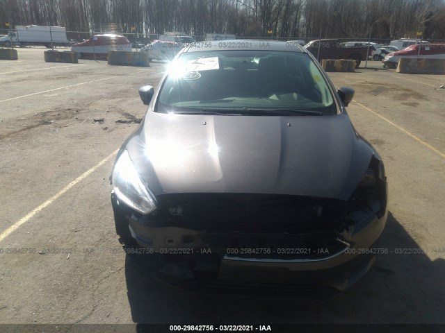 Photo 5 VIN: 1FADP3K26GL273519 - FORD FOCUS 