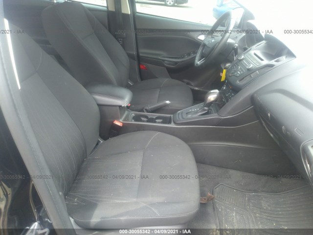 Photo 4 VIN: 1FADP3K26GL287596 - FORD FOCUS 