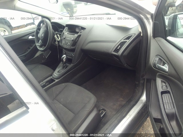 Photo 4 VIN: 1FADP3K26GL291549 - FORD FOCUS 