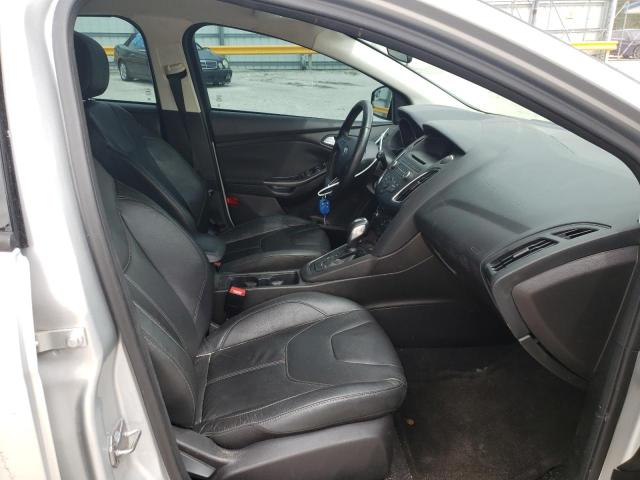 Photo 4 VIN: 1FADP3K26GL295276 - FORD FOCUS SE 