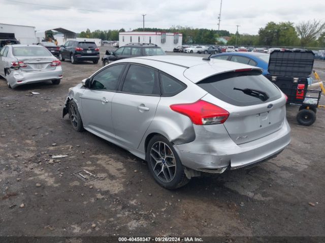 Photo 2 VIN: 1FADP3K26GL300850 - FORD FOCUS 