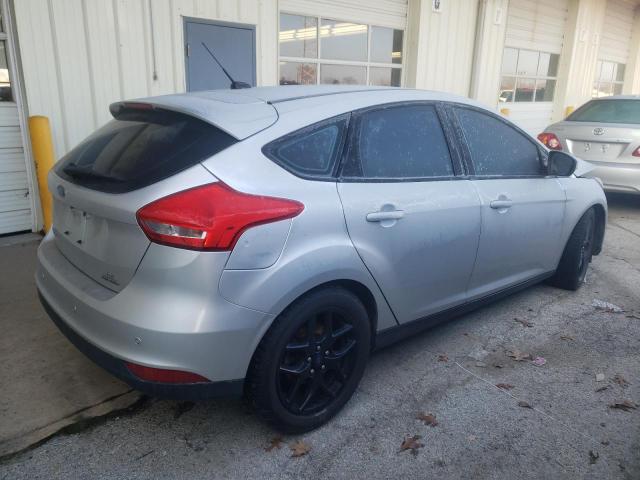 Photo 2 VIN: 1FADP3K26GL302596 - FORD FOCUS SE 