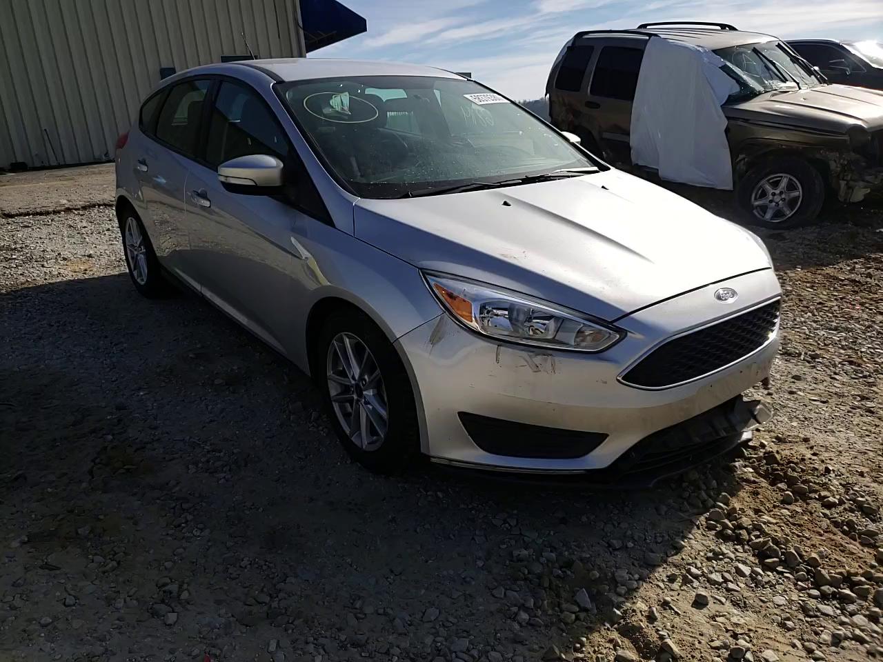 Photo 10 VIN: 1FADP3K26GL351748 - FORD FOCUS SE 