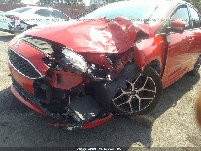 Photo 5 VIN: 1FADP3K26GL362491 - FORD FOCUS 