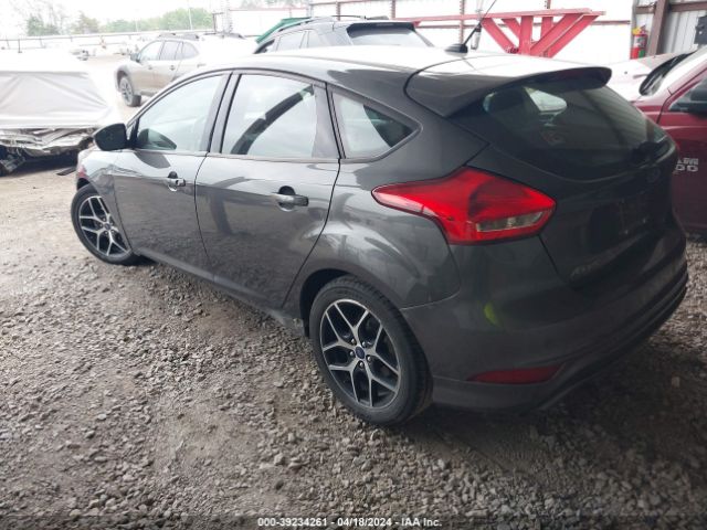 Photo 2 VIN: 1FADP3K26GL372602 - FORD FOCUS 