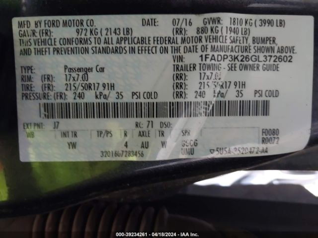 Photo 8 VIN: 1FADP3K26GL372602 - FORD FOCUS 