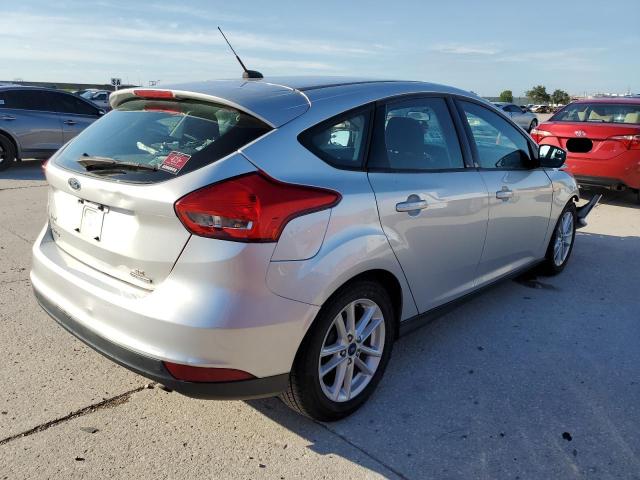 Photo 3 VIN: 1FADP3K26GL389657 - FORD FOCUS SE 