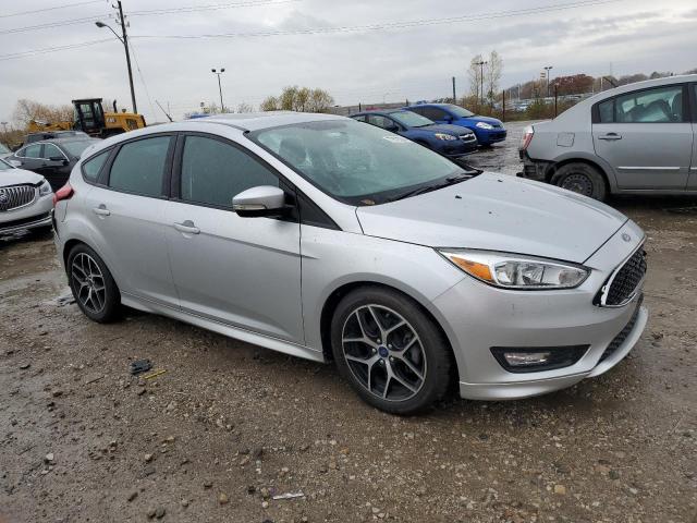 Photo 3 VIN: 1FADP3K26GL396706 - FORD FOCUS SE 