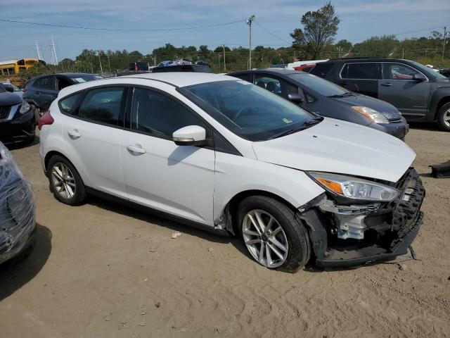 Photo 3 VIN: 1FADP3K26HL242465 - FORD FOCUS 