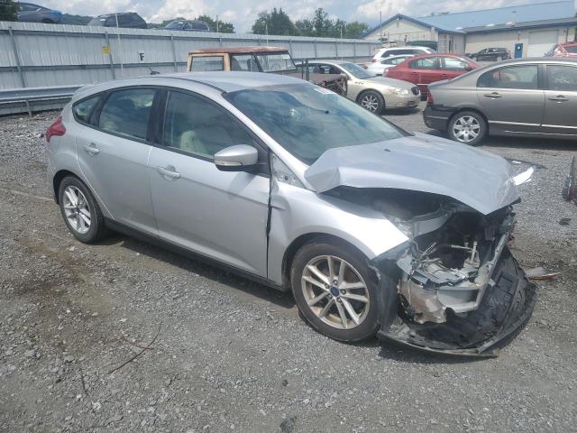 Photo 3 VIN: 1FADP3K26HL280102 - FORD FOCUS SE 