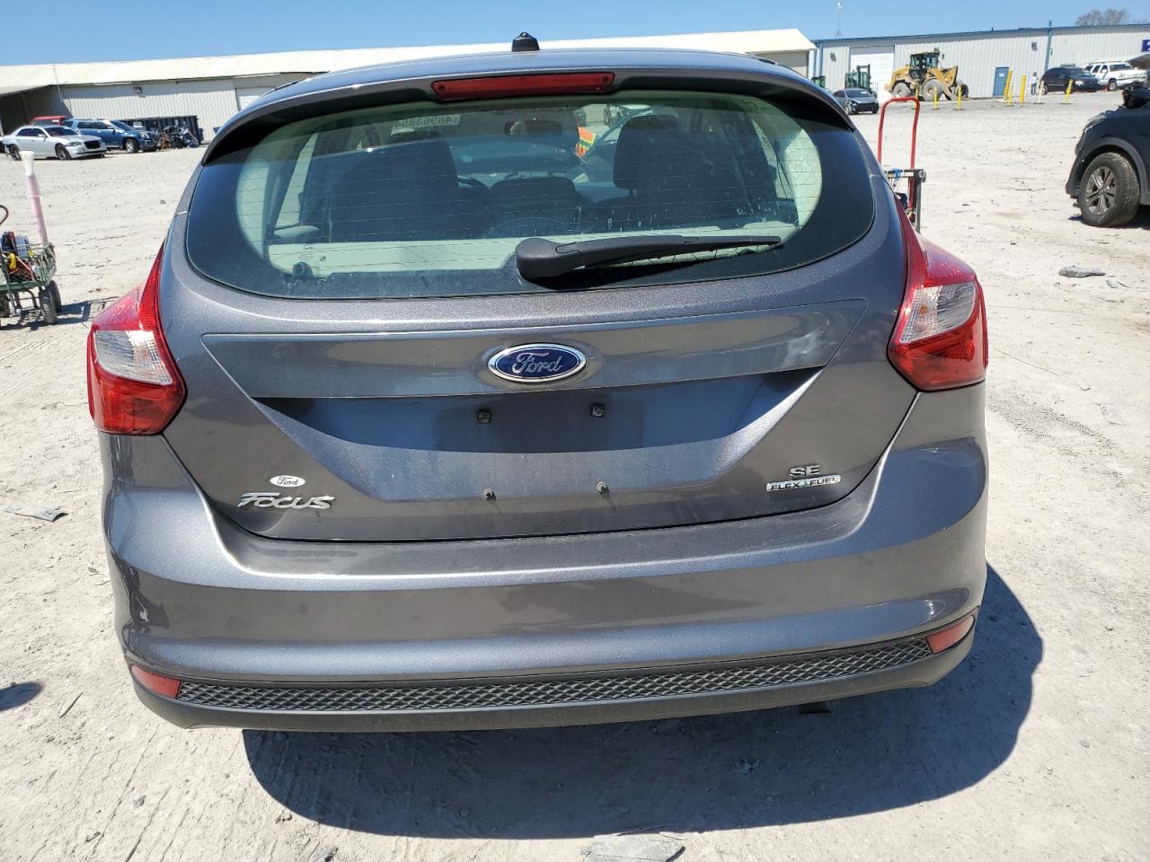 Photo 5 VIN: 1FADP3K27DL161386 - FORD FOCUS 