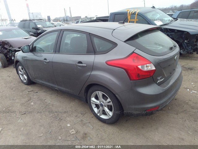 Photo 2 VIN: 1FADP3K27DL199572 - FORD FOCUS 