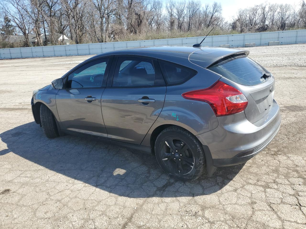 Photo 1 VIN: 1FADP3K27DL218492 - FORD FOCUS 