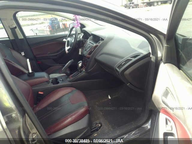 Photo 4 VIN: 1FADP3K27DL234708 - FORD FOCUS 