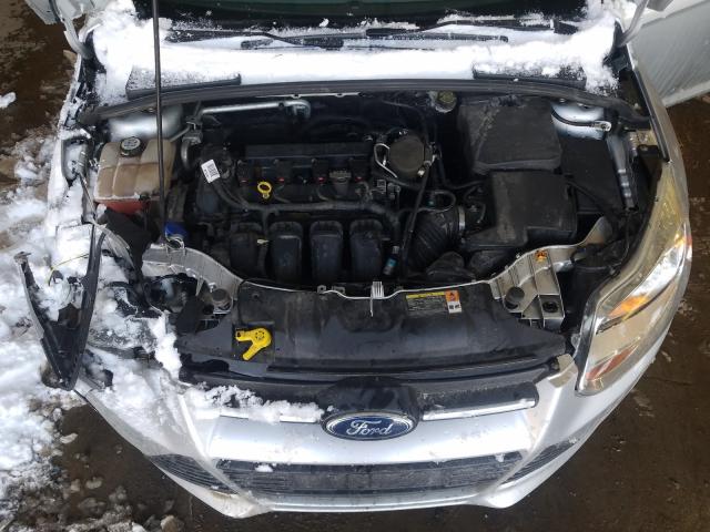 Photo 6 VIN: 1FADP3K27DL284377 - FORD FOCUS 