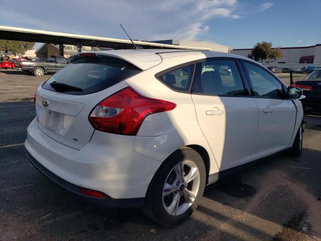 Photo 2 VIN: 1FADP3K27DL313599 - FORD FOCUS 