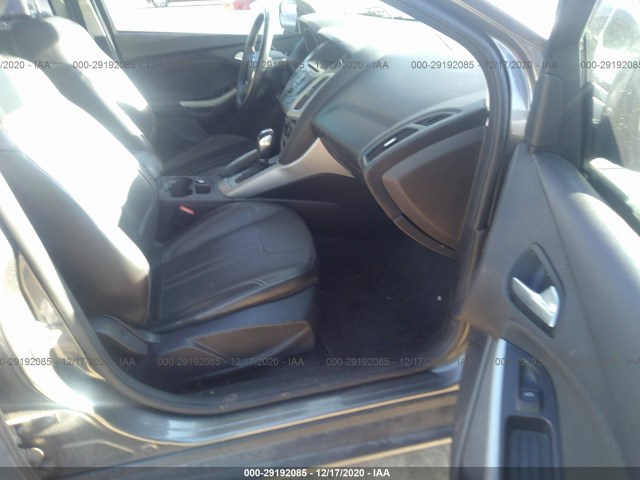 Photo 4 VIN: 1FADP3K27EL151135 - FORD FOCUS 