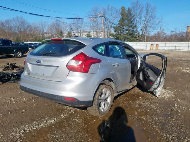 Photo 3 VIN: 1FADP3K27EL151832 - FORD FOCUS SE 