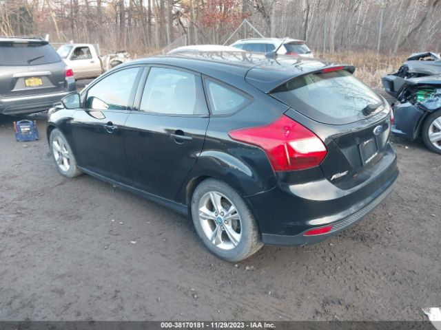 Photo 2 VIN: 1FADP3K27EL164581 - FORD FOCUS 