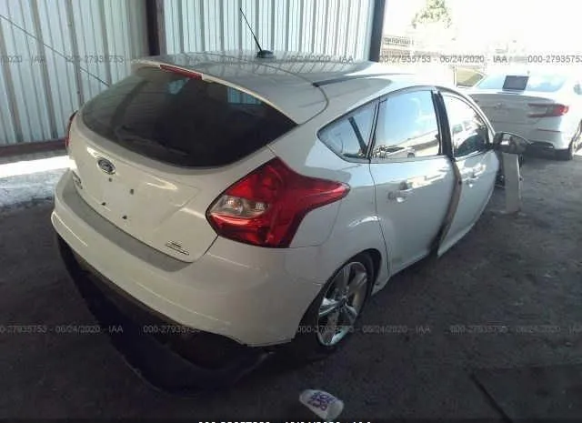 Photo 3 VIN: 1FADP3K27EL175645 - FORD FOCUS 