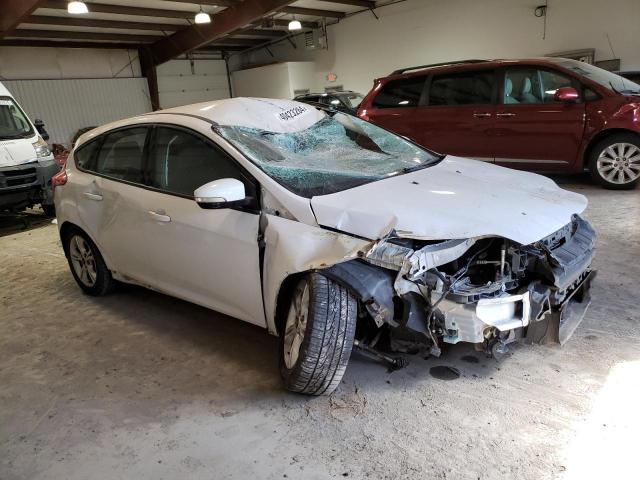 Photo 3 VIN: 1FADP3K27EL238422 - FORD FOCUS 