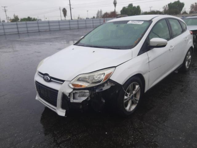 Photo 1 VIN: 1FADP3K27EL265555 - FORD FOCUS SE 