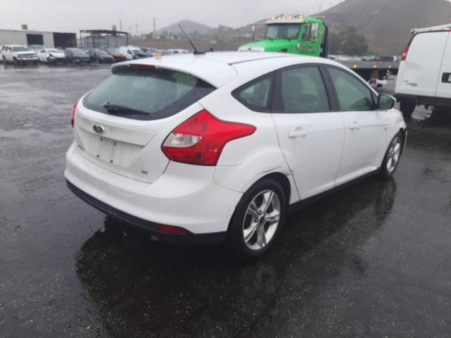 Photo 3 VIN: 1FADP3K27EL265555 - FORD FOCUS SE 