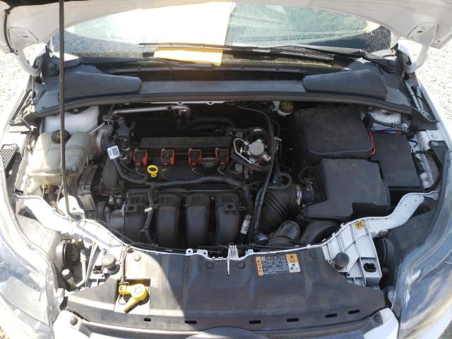 Photo 6 VIN: 1FADP3K27EL301390 - FORD FOCUS SE 