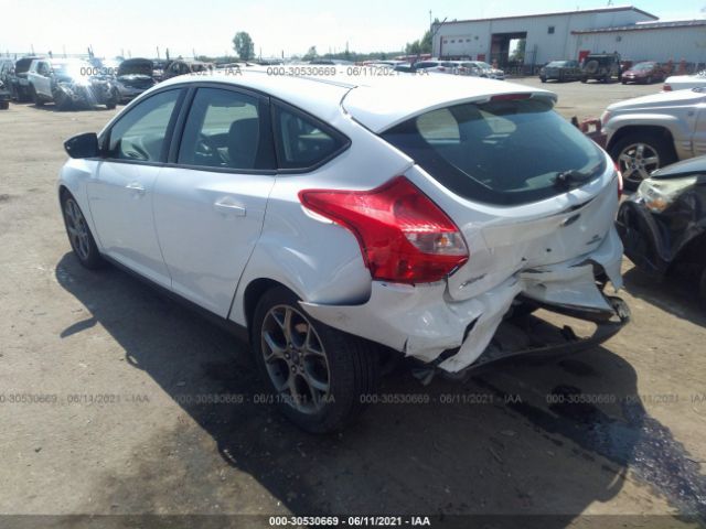 Photo 2 VIN: 1FADP3K27EL389681 - FORD FOCUS 