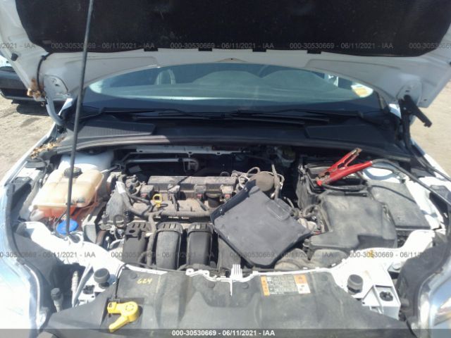 Photo 9 VIN: 1FADP3K27EL389681 - FORD FOCUS 