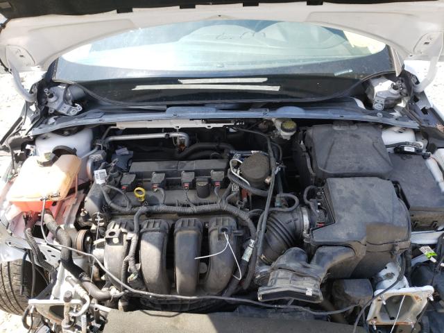 Photo 6 VIN: 1FADP3K27EL401716 - FORD FOCUS 