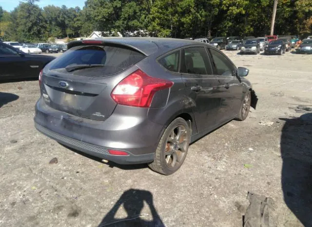 Photo 3 VIN: 1FADP3K27EL415101 - FORD FOCUS 