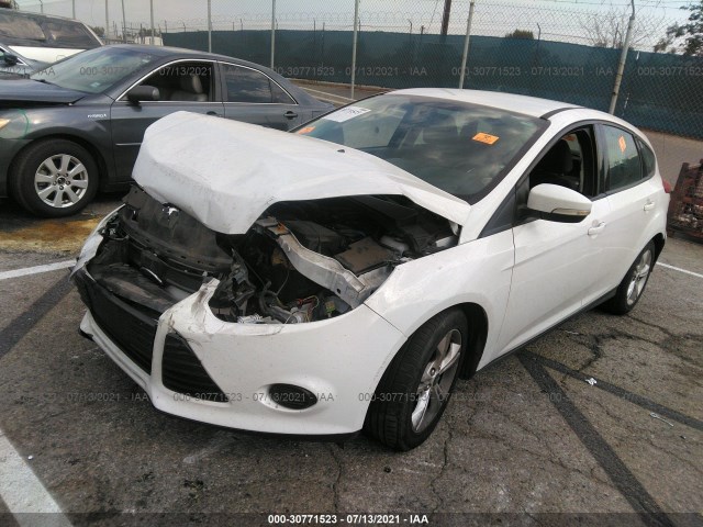 Photo 1 VIN: 1FADP3K27EL432738 - FORD FOCUS 