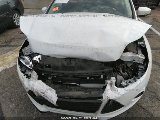 Photo 5 VIN: 1FADP3K27EL432738 - FORD FOCUS 