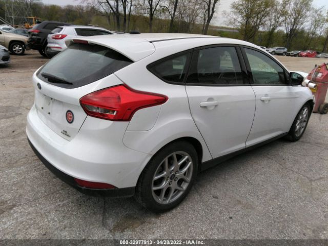 Photo 3 VIN: 1FADP3K27FL267517 - FORD FOCUS 