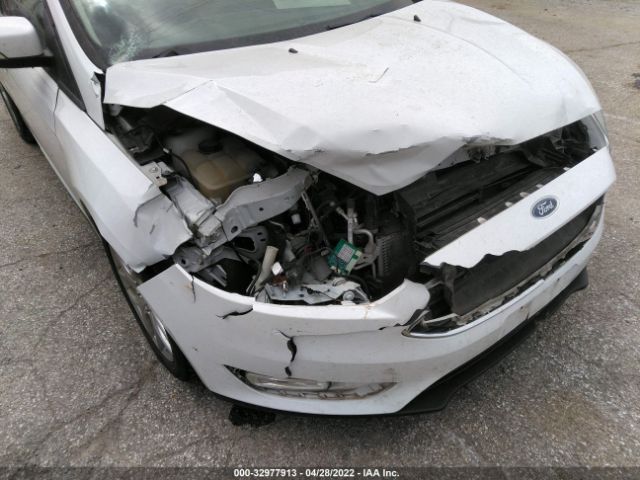 Photo 5 VIN: 1FADP3K27FL267517 - FORD FOCUS 