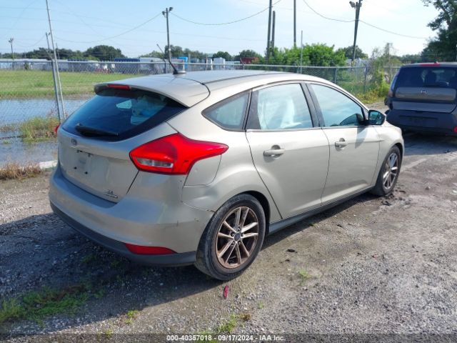 Photo 3 VIN: 1FADP3K27GL205312 - FORD FOCUS 