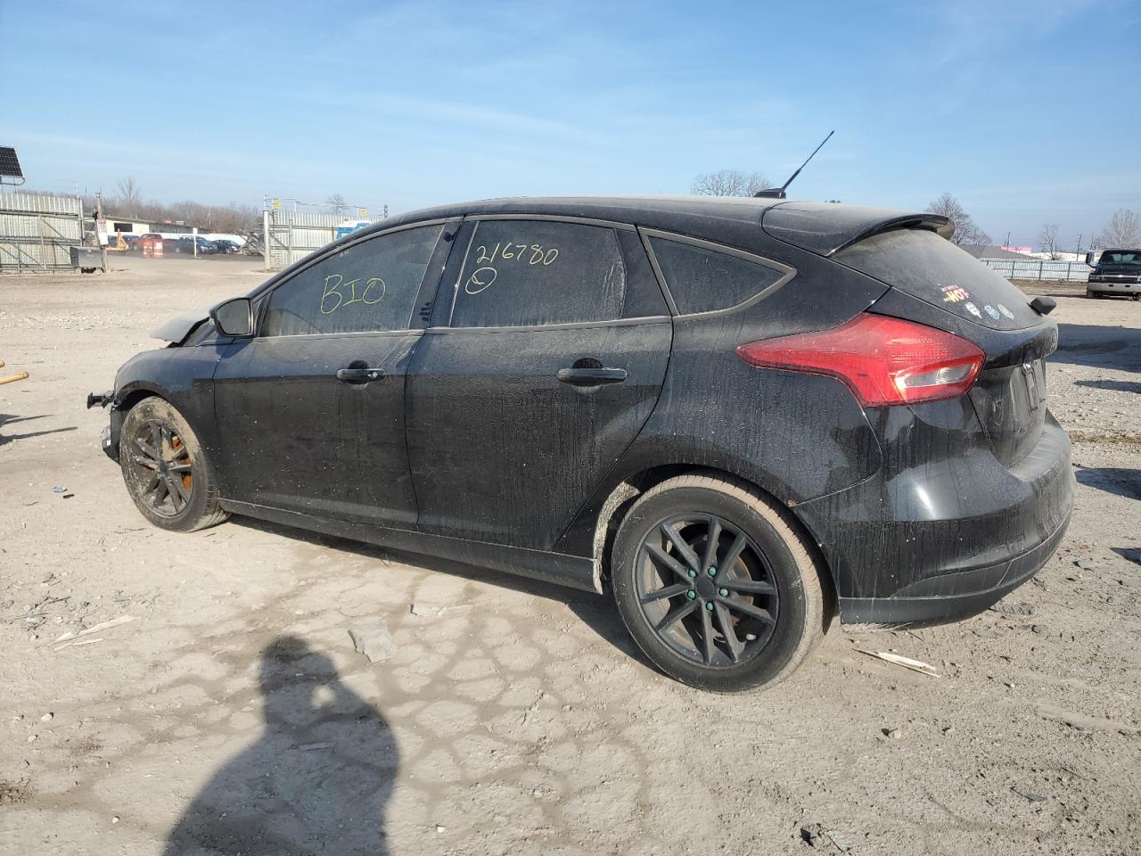 Photo 1 VIN: 1FADP3K27GL216780 - FORD FOCUS 