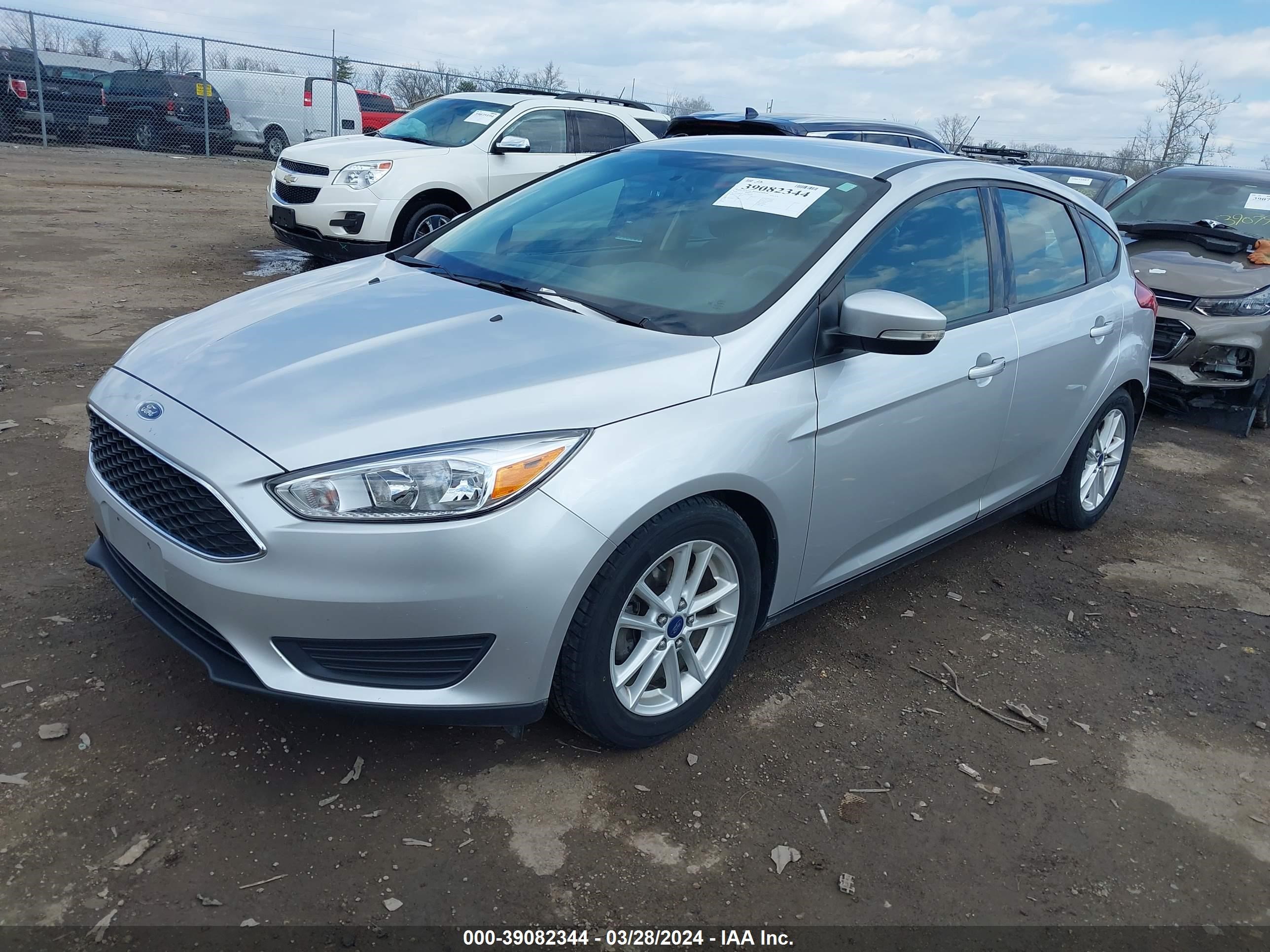 Photo 1 VIN: 1FADP3K27GL220344 - FORD FOCUS 