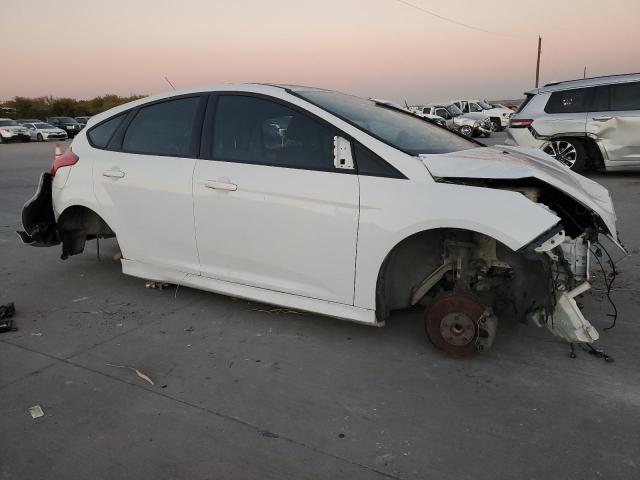 Photo 3 VIN: 1FADP3K27GL281452 - FORD FOCUS SE 