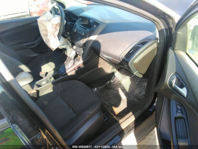 Photo 4 VIN: 1FADP3K27GL372866 - FORD FOCUS 